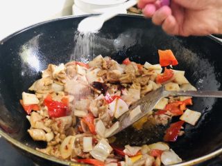 杏鲍菇炒肉片 